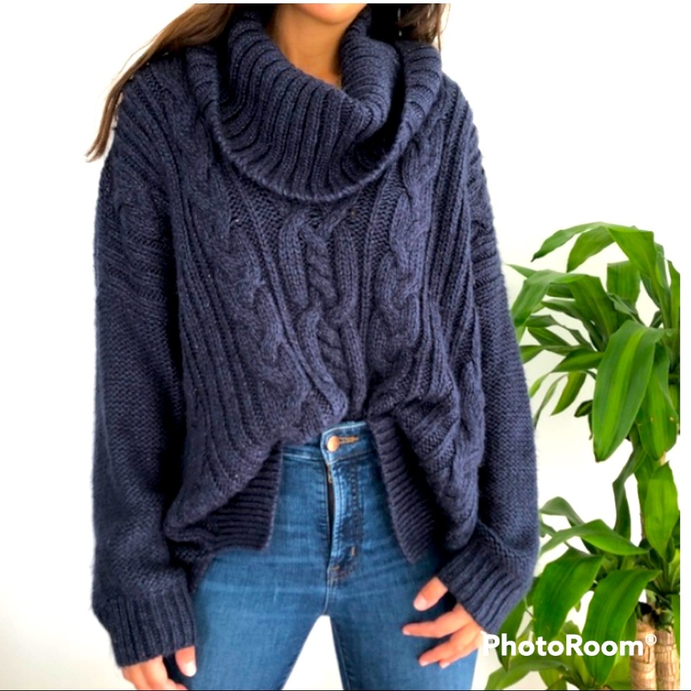 Jennifer Lopez Stylish Collection Blue Oversized Cable-Knit Cowl Neck Sweater.